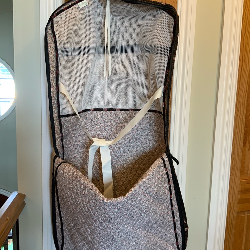 Vera Bradley Black and Pink Garment Bag